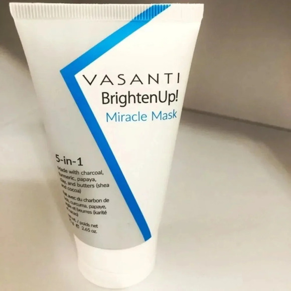 Makeup Products Set - Picture 8 of 16